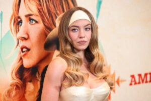 sydney sweeney portrait 21